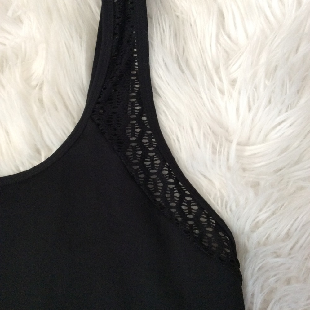 Fabletics Crochet Drape Back Tank - image 4